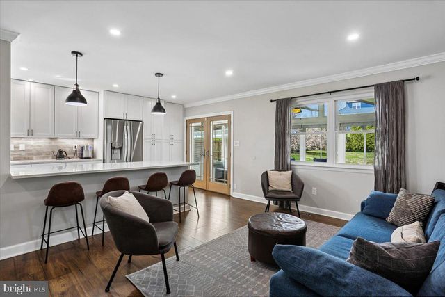 24328 FLAMINGO TER, Gaithersburg, MD 20882