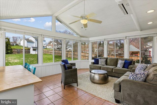 24328 FLAMINGO TER, Gaithersburg, MD 20882