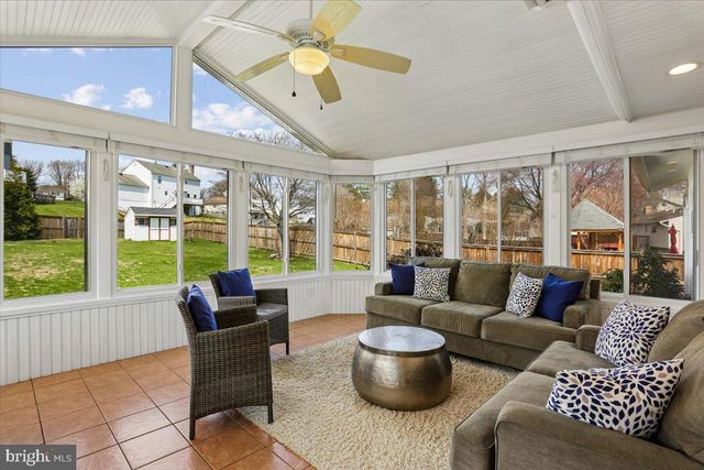 24328 FLAMINGO TER, Gaithersburg, MD 20882