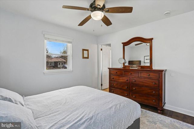 24328 FLAMINGO TER, Gaithersburg, MD 20882