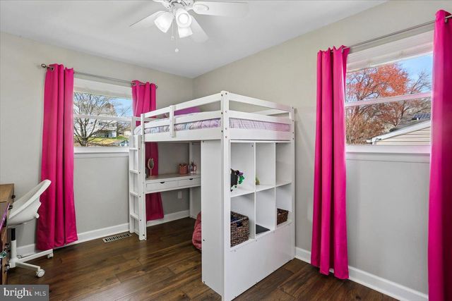 24328 FLAMINGO TER, Gaithersburg, MD 20882