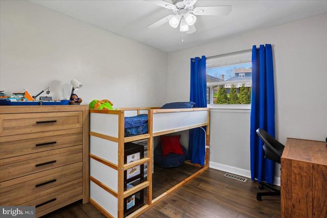 24328 FLAMINGO TER, Gaithersburg, MD 20882