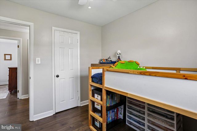 24328 FLAMINGO TER, Gaithersburg, MD 20882