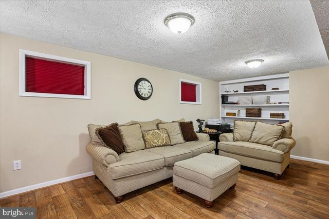 24328 FLAMINGO TER, Gaithersburg, MD 20882