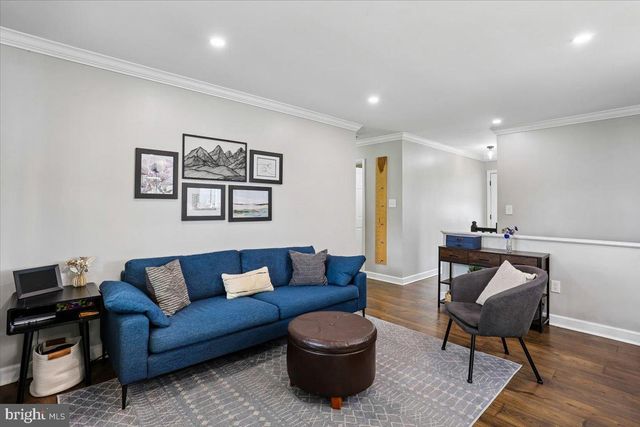 24328 FLAMINGO TER, Gaithersburg, MD 20882