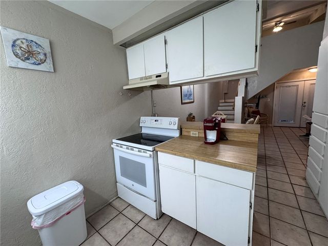 14300 S Padre Island Dr 99, Corpus Christi, TX 78418