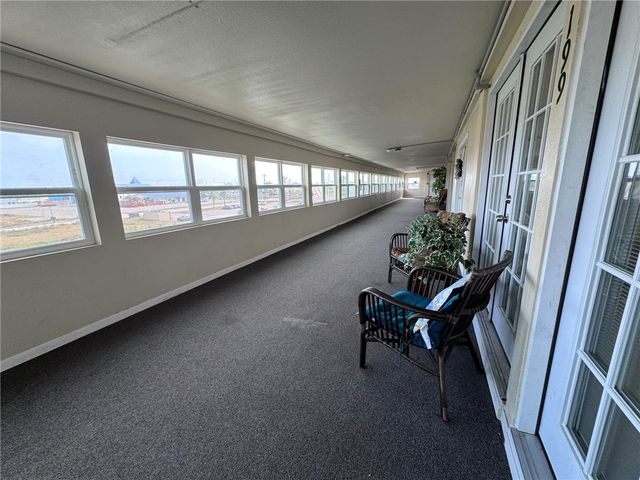 14300 S Padre Island Dr 99, Corpus Christi, TX 78418