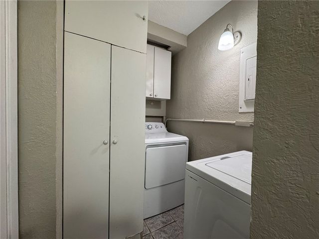 14300 S Padre Island Dr 99, Corpus Christi, TX 78418