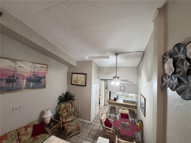 14300 S Padre Island Dr 99, Corpus Christi, TX 78418