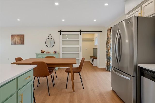 13 Oak Crest Drive, Linn Valley, KS 66040