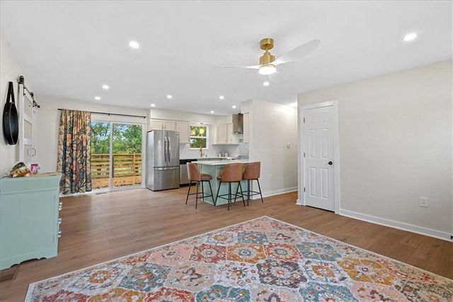 13 Oak Crest Drive, Linn Valley, KS 66040