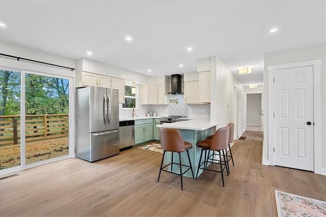 13 Oak Crest Drive, Linn Valley, KS 66040