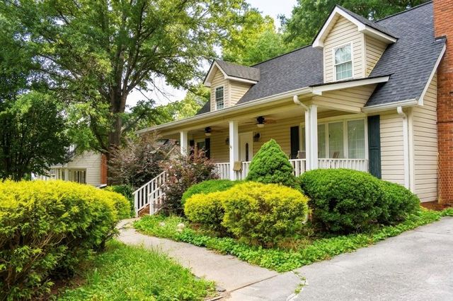 105 Pinewood Road, Dalton, MD 20721