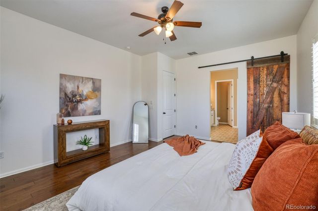 97 N Jackson Gap Way, Aurora, CO 80018