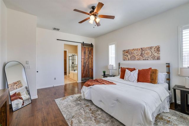 97 N Jackson Gap Way, Aurora, CO 80018