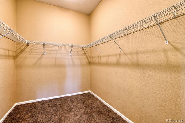 97 N Jackson Gap Way, Aurora, CO 80018