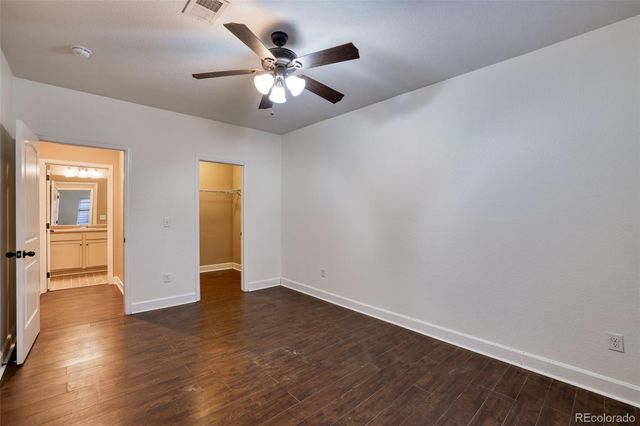 97 N Jackson Gap Way, Aurora, CO 80018