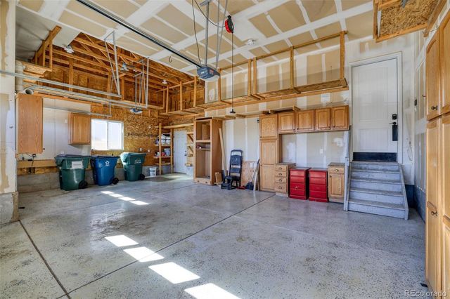 97 N Jackson Gap Way, Aurora, CO 80018