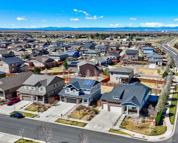 97 N Jackson Gap Way, Aurora, CO 80018