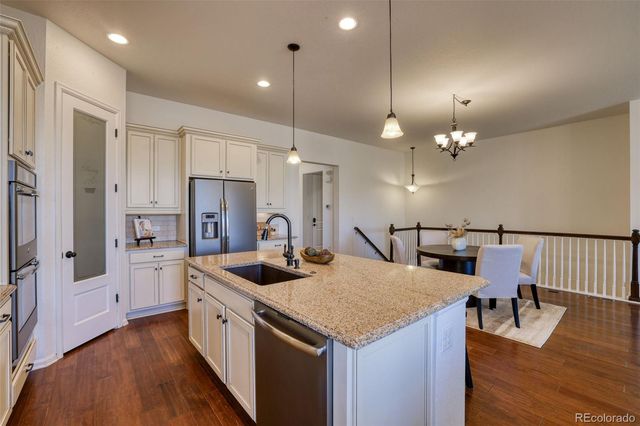 97 N Jackson Gap Way, Aurora, CO 80018