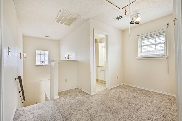 4928 Avenue P, Galveston, TX 77551