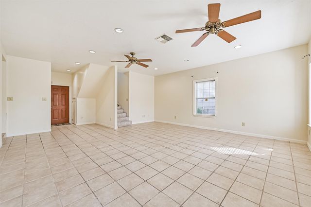 4928 Avenue P, Galveston, TX 77551