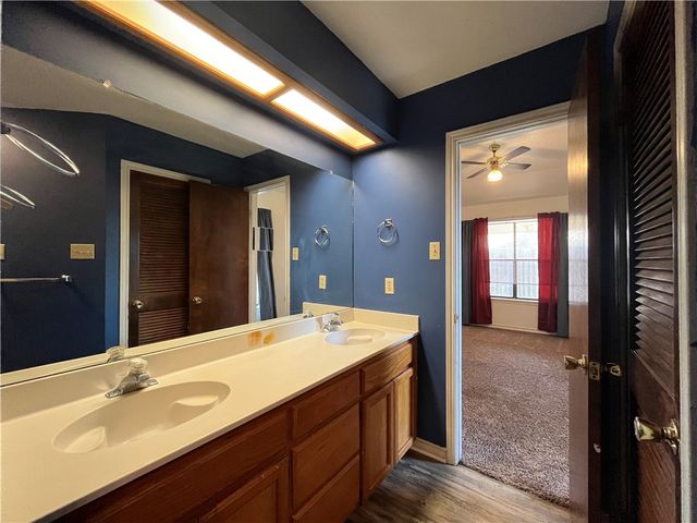 7946 Grizzley Dr, Corpus Christi, TX 78414