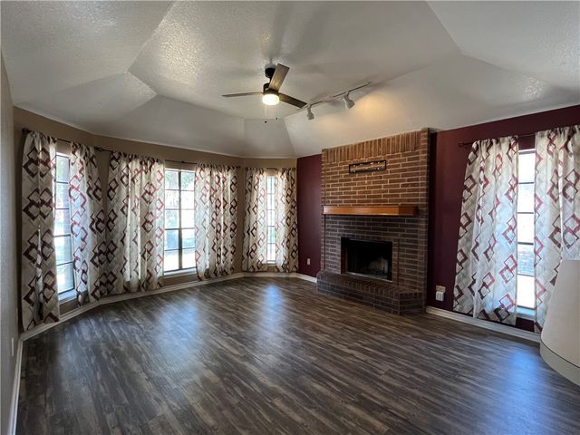 7946 Grizzley Dr, Corpus Christi, TX 78414