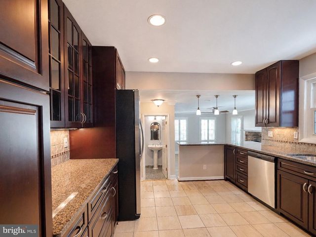 5133 TRAILWAY DR, Rockville, MD 20853