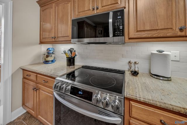 112 Southern Oaks Drive, Huntsville, AL 35811