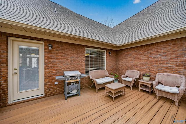 112 Southern Oaks Drive, Huntsville, AL 35811