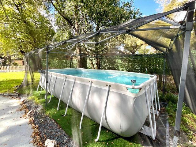 2102 E CARACAS STREET, Tampa, FL 33610