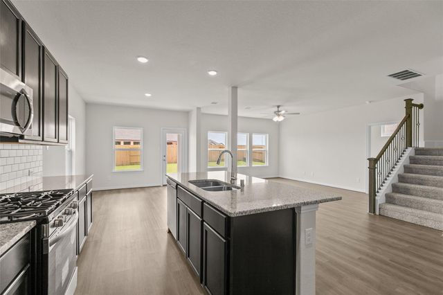 21722 Bluestem Fields Drive, Waller, TX 77484