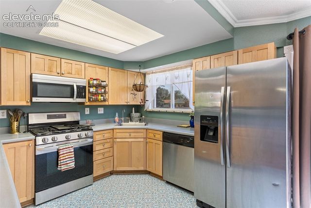 7370 Sugarloaf Terrace, Fountain, CO 80817