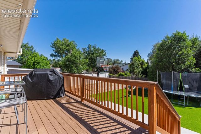 7370 Sugarloaf Terrace, Fountain, CO 80817