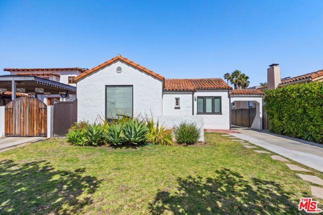 1542 S Canfield Avenue, Los Angeles, CA 90035