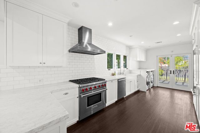 1542 S Canfield Avenue, Los Angeles, CA 90035