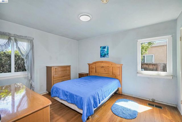 26462 Stanwood Ave, Hayward, CA 94544