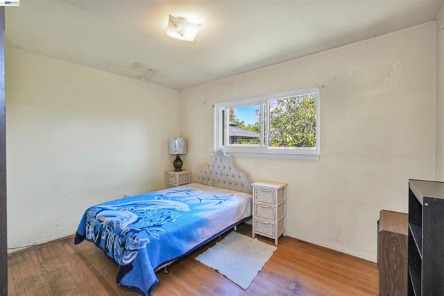 26462 Stanwood Ave, Hayward, CA 94544