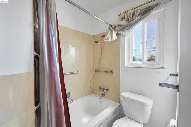 26462 Stanwood Ave, Hayward, CA 94544