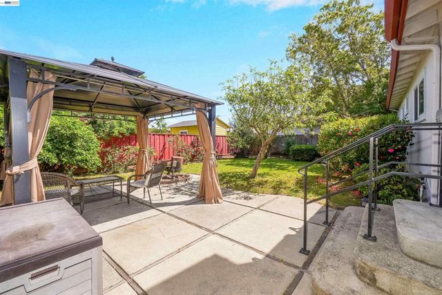 26462 Stanwood Ave, Hayward, CA 94544