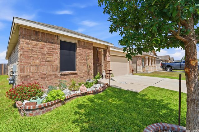 12015 Pewee Ct, San Antonio, TX 78221