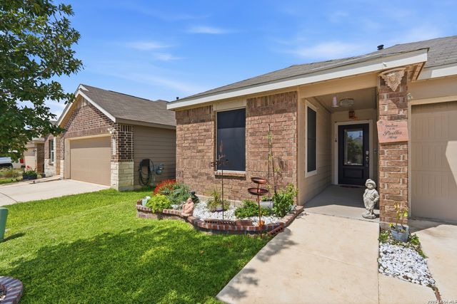 12015 Pewee Ct, San Antonio, TX 78221