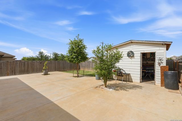 12015 Pewee Ct, San Antonio, TX 78221