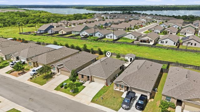 12015 Pewee Ct, San Antonio, TX 78221