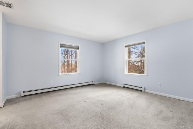 55 Albion Oval, Mahopac, NY 10541