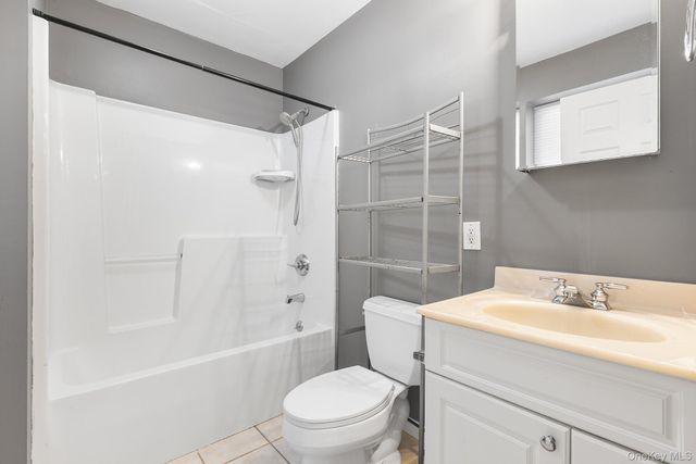 55 Albion Oval, Mahopac, NY 10541