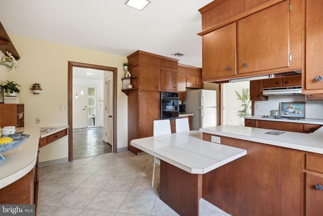 1432 BILTMORE AVE, Lancaster, PA 17601