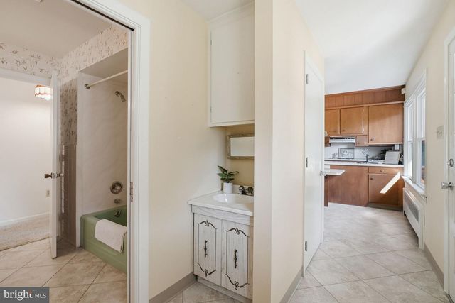 1432 BILTMORE AVE, Lancaster, PA 17601