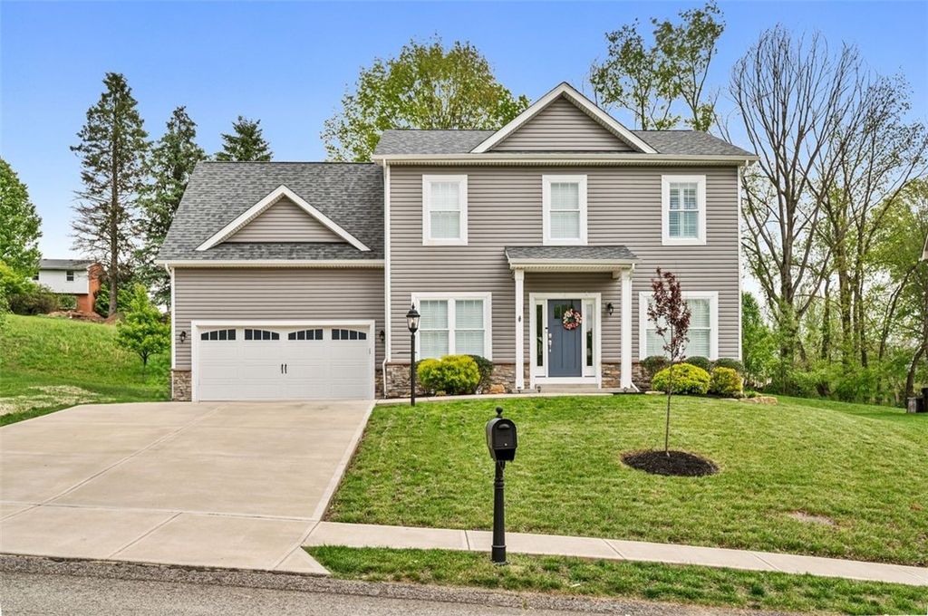 2418 Wheatland Circle, Murrysville, PA 15626